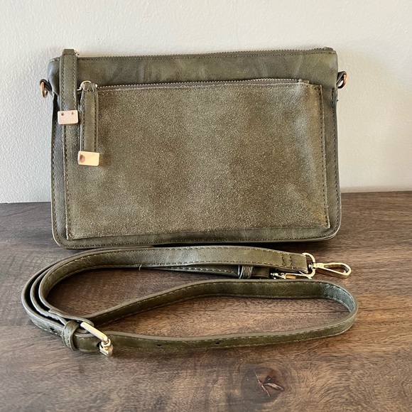 Moda Luxe Olive Green Joyna Crossbody Purse - Picture 2 of 7